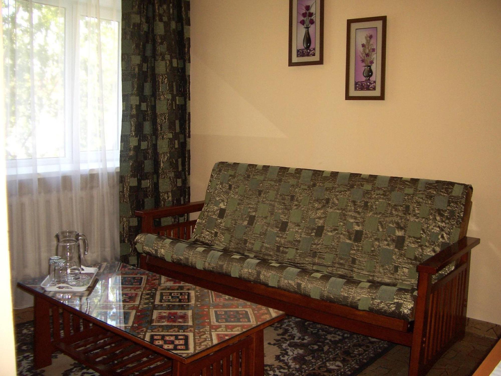 Гостиница Илек Ακτομπέ Εξωτερικό φωτογραφία